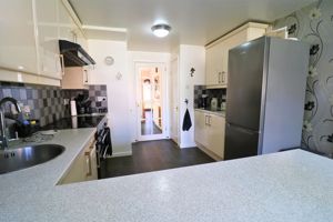 Photo 14- click for photo gallery